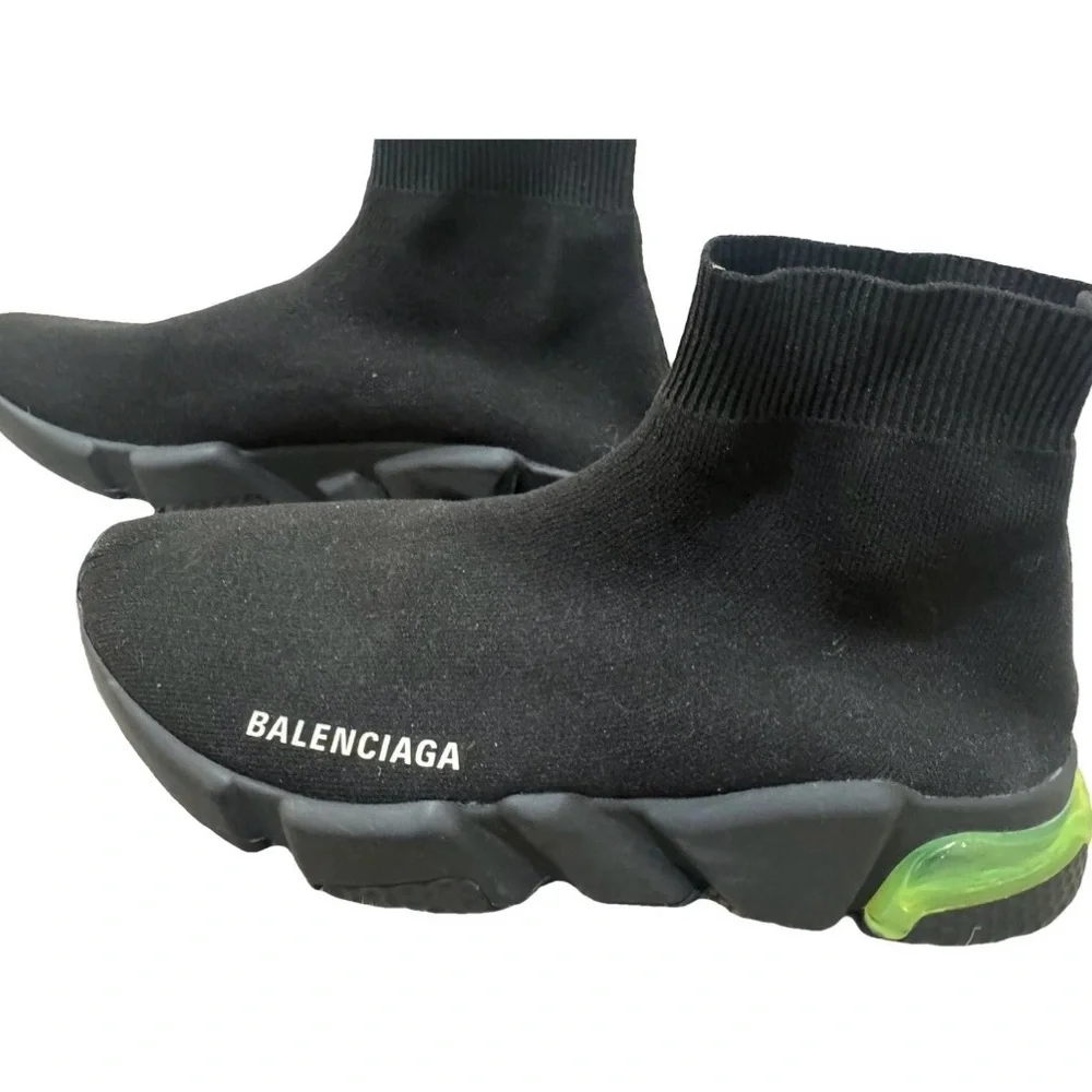 Balenciaga Speed runner stretchy knit fabric trainer sneakers with rubber sole. - Picture 2 of 14